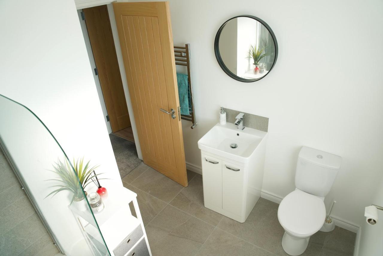 Modern 3 Bedroom Coastal Home Newry Zewnętrze zdjęcie