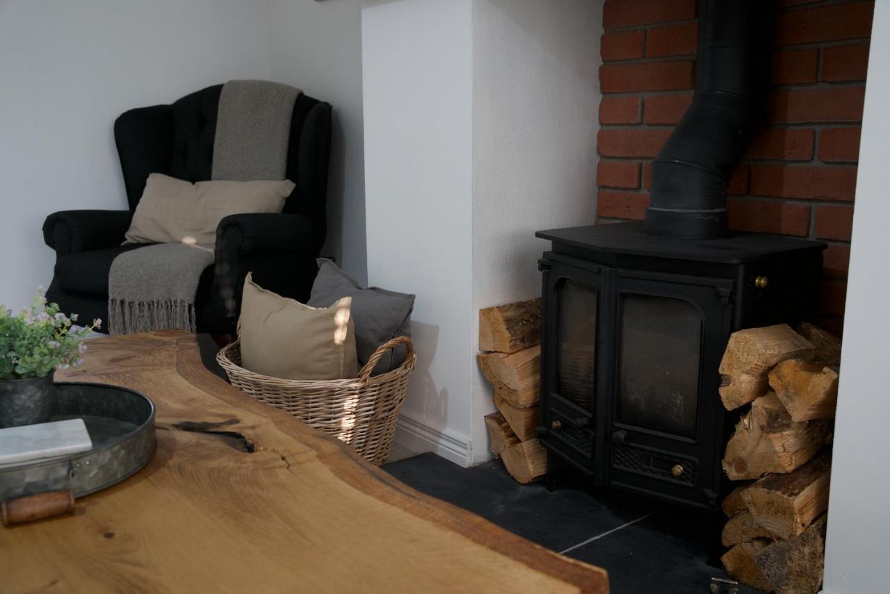 Modern 3 Bedroom Coastal Home Newry Zewnętrze zdjęcie